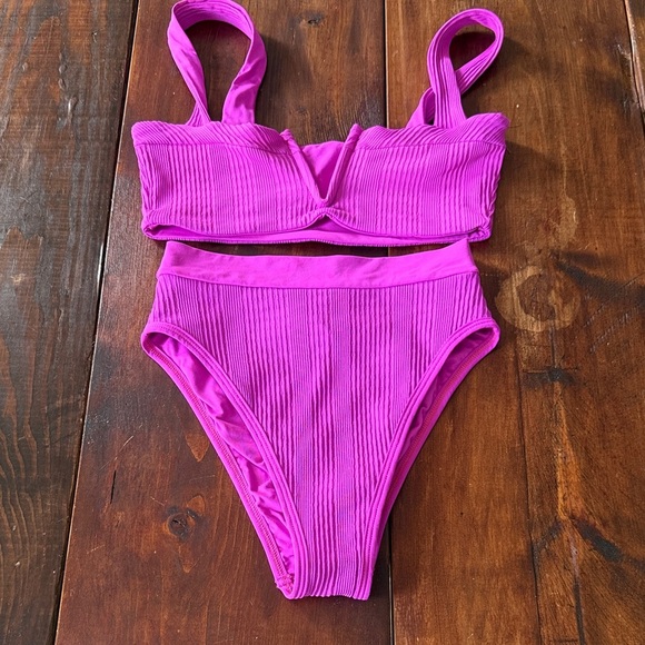 Vibrant Pink Ribbed L Space Bikini Set Size Small Bitsy Cut - Picture 1 of 5